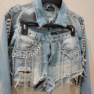 TRENDS -S- Crop Top Ripped Jean Jacket & short set